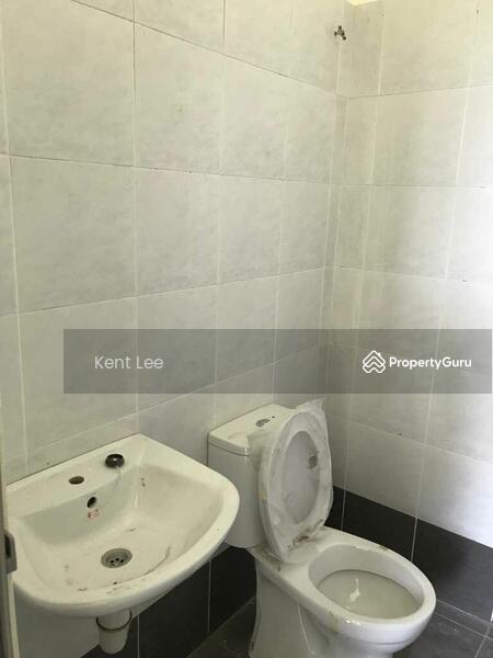Untuk Dijual - PEMAJU: FULL Loan REBAT 38K CASH Back 5K 20x64 4 Bilik FREEHOLD FREE Legal Pulau Indah Sg Kembong
